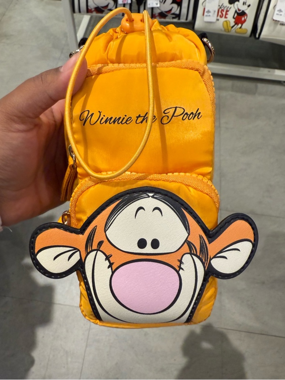 Winnie the Pooh Tigger Drawstring Crossbody Bag - Vibrant Orange